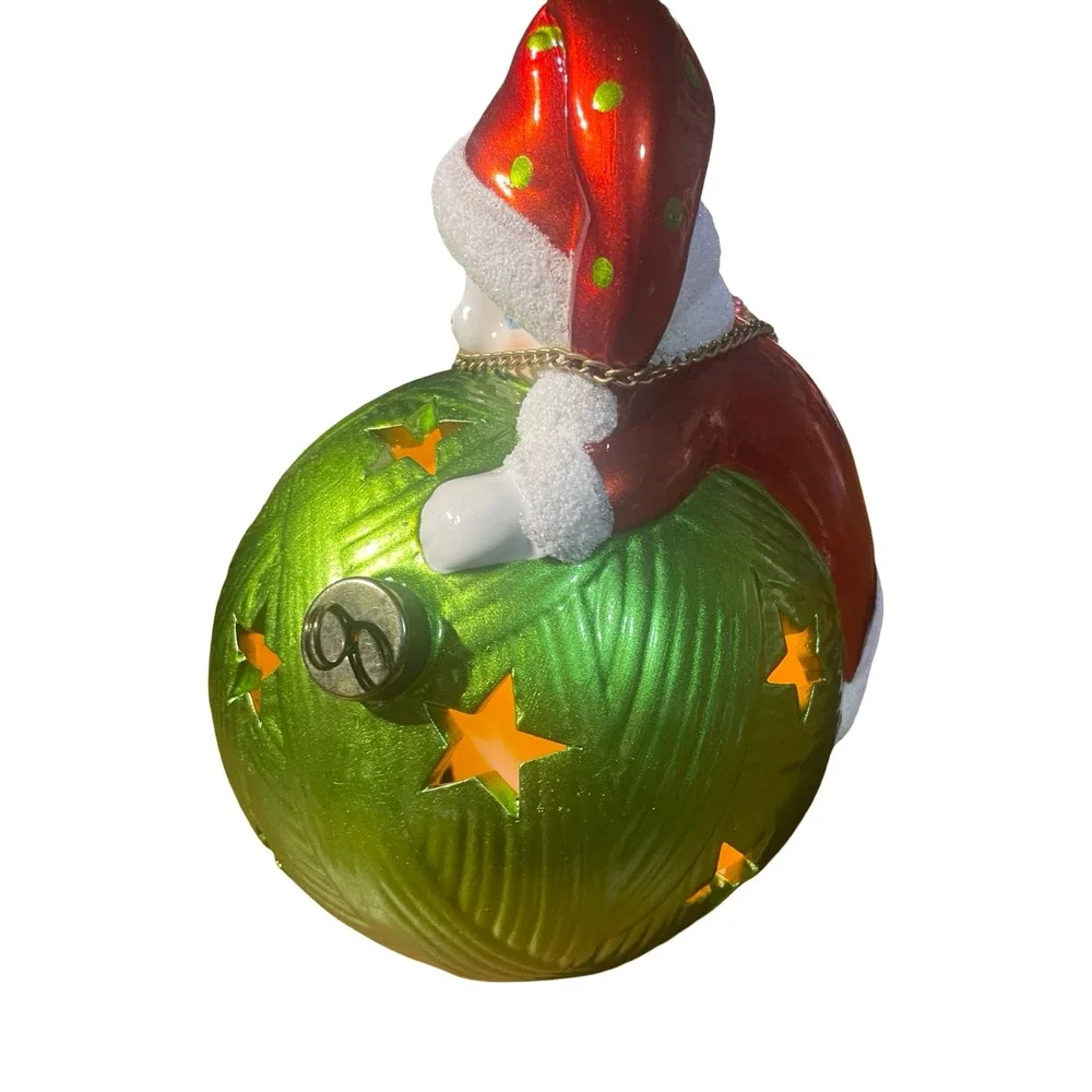 Whimsical Santa‎ Claus cat with Yarn Ball Christmas Ornament Light festive Cute